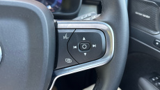 Volvo XC40 2.0 B3P Ultra Dark 5dr Auto Petrol Estate